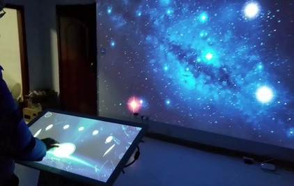 感應式飛屏多媒體互動系統